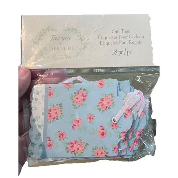 New Treasures by Shabby Chic Blue & Pink Floral Gift Tags Birthday Pack of 18 - Picture 1 of 3
